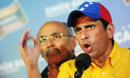 Los aliados del Gobierno aseguran que las acusaciones son ridículas, porque el voto en Venezuela es secreto, lo que significa que no hay forma de que un superior sepa si votaste por Capriles.